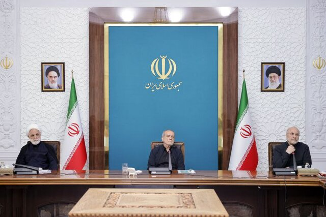 بسته خبری ایران اکونومیست از اخبار رئیس‌جمهور در ۲۴ ساعت گذشته