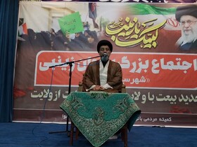 امام‌جمعه پیشوا: چادر خط مقدم جبهه فرهنگی  است