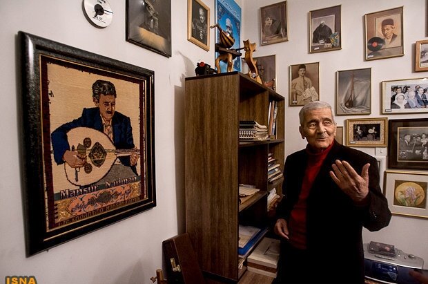 زنده نیست اما صدای ساز زدنش را میشنویم