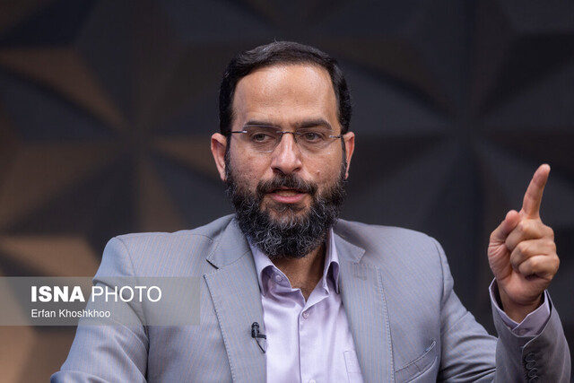 محسن برهانی: ننگ با رنگ پاک نمی‌شود