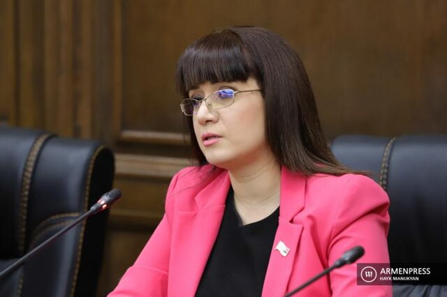 ایروان احتمال کنترل شخص ثالث بر قلمرو حاکمیتی ارمنستان را رد کرد