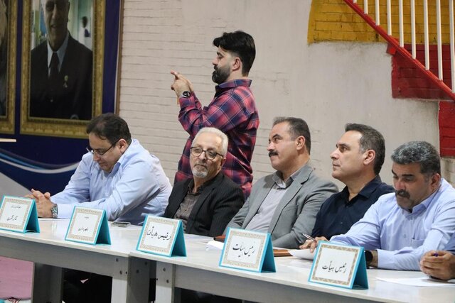 به وزنه‌برداری زنان خوزستان به صورت خاص کمک می‌کنیم