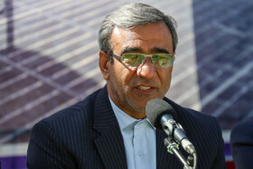 سخنرانی غلامحسین مظفری، استاندار خراسان رضوی در بهره برداری از بزرگترین نیروگاه خورشیدی سقفی کشور در مشهد

