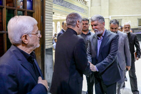 سید عباس صالحی، وزیر ارشاد در مراسم یادبود حسین طیب‌نیا