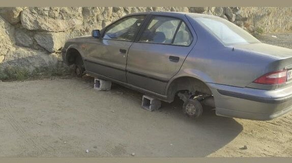 ماجرای سرقت در پارکینگ گنج‌نامه