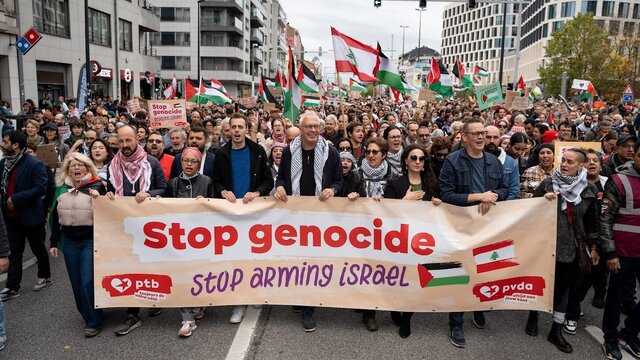 راهپیمایی حامیان فلسطین در بروکسل و درخواست برای تعلیق همکاری‌ با رژیم صهیونیستی 