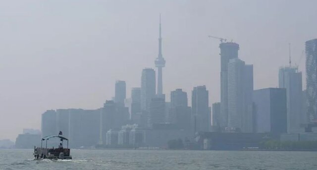 عکس: گتی ایمجز هشدار آلودگی هوا ناشی از آتشسوزیهای وسیع در کانادا و آمریکا