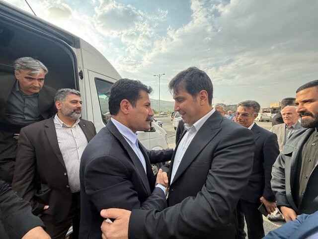 معاون رئیس‌ جمهوری وارد کردستان شد / بازدید از ۵ شهرستان در سفر سه‌روزه