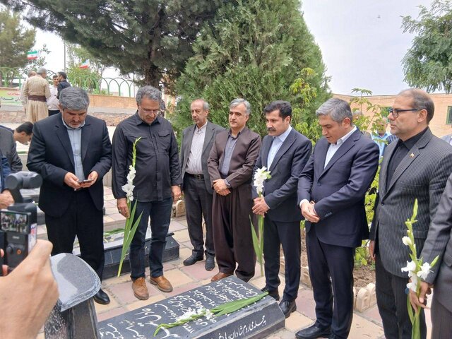 معاون رئیس‌جمهور وارد کردستان شد/ تاکید بر توسعه مناطق محروم و بازدید از ۵ شهرستان طی سفر سه روزه