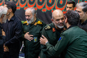 سردار احمد وحیدی و سردار علی فدوی، جانشین فرمانده سپاه در مراسم بزرگداشت شهیدان ربانی و محرابی