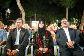 مریم جلالی، معاون صنایع دستی وزارت میراث فرهنگی، صنایع دستی و گردشگری، مهدی جمالی‌نژاد، استاندار اصفهان و امیر کرم‌‌زاده، مدیر کل اداره میراث فرهنگی استان اصفهان 