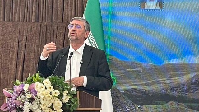 لرستان  کارگاه بزرگ سازندگی / فعال شدن راه آهن لرستان در ۳۰ نقطه
