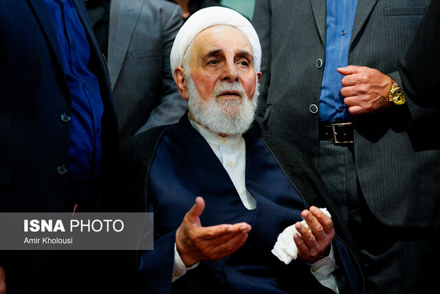 دیدگاه ناطق نوری درباره علت طرح پیشنهاد آتش بس از سوی رژیم صهیونیستی دیدگاه ناطق نوری درباره علت طرح پیشنهاد آتش بس از سوی رژیم صهیونیستی
