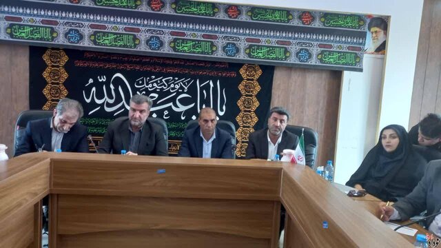 نشست بررسی مشکلات کشاورزان دهلران برگزار شد