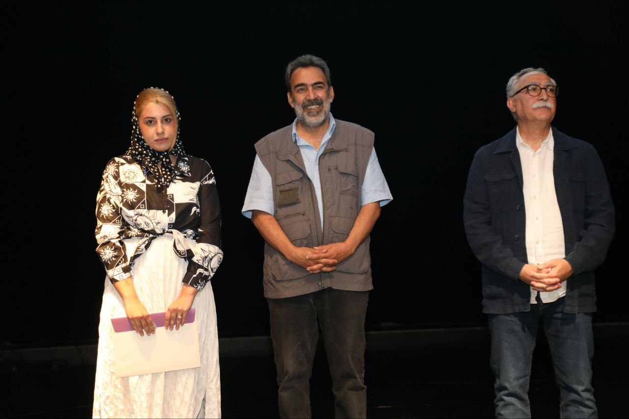 پایان جایزه «ارغوان» با تجلیل از گلی ترقی