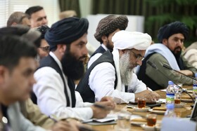 نشست استاندار خراسان رضوی با والی هرات در ششمین کمیته مشترک تجاری استان خراسان رضوی و ولایت هرات افغانستان