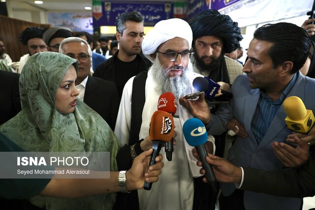 هیچ مشکلی در روابط ایران و افغانستان نیست