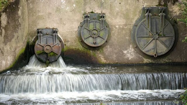 استفاده از آبهای خاکستری، ضرورتی اجتنابناپذیر برای مدیریت منابع آب استفاده از آبهای خاکستری، ضرورتی اجتنابناپذیر برای مدیریت منابع آب