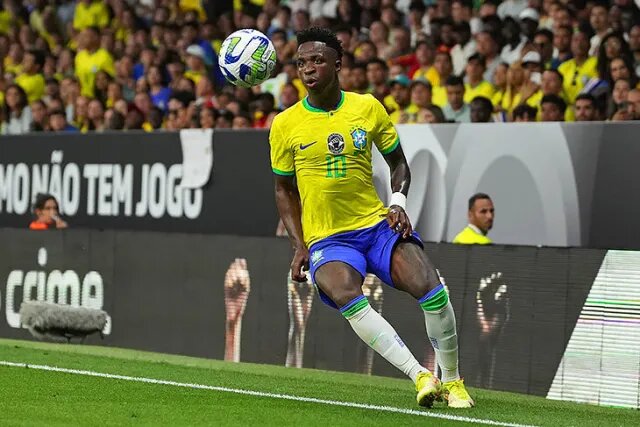 ۴۷۵ هزار پوند در روز برای وینیسیوس!