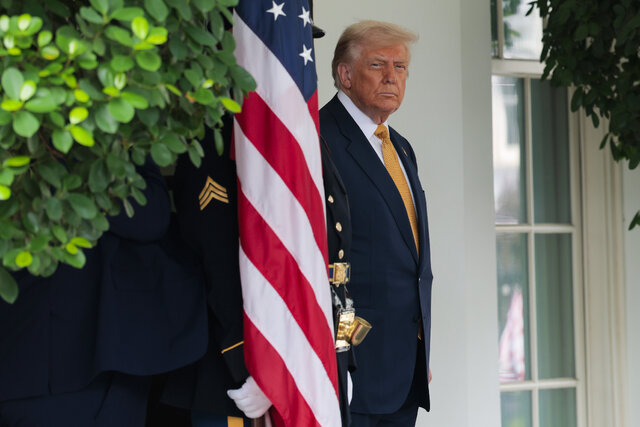 فارن افرز: دوباره آمریکا را تنها میکنیم فارن افرز: دوباره آمریکا را تنها میکنیم