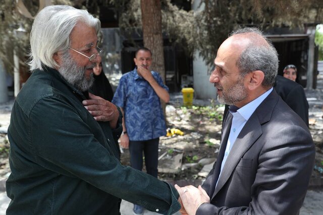 بازدید جمعی از هنرمندان پیشکسوت از ساختمان شیشهای صداوسیما