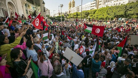 فریاد «نگذارید غزه از گرسنگی بمیرد» در تونس/ تجمع مقابل سفارت آمریکا در ترکیه علیه نسل‌کشی اسرائیل