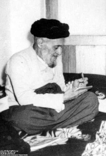 «۳۰ تیر ۱۳۳۱ وآفرینندگان آن» در آیینه تصاویر
