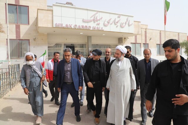 بازدید نماینده ولی فقیه در سیستان و بلوچستان از خدمات‌رسانی به مهاجران افغانستانی