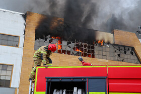 آتش سوزی مهیب در منطقه آزادانزلی