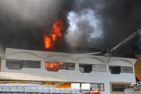 آتش سوزی مهیب در منطقه آزادانزلی