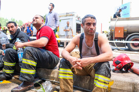 آتش سوزی مهیب در منطقه آزادانزلی