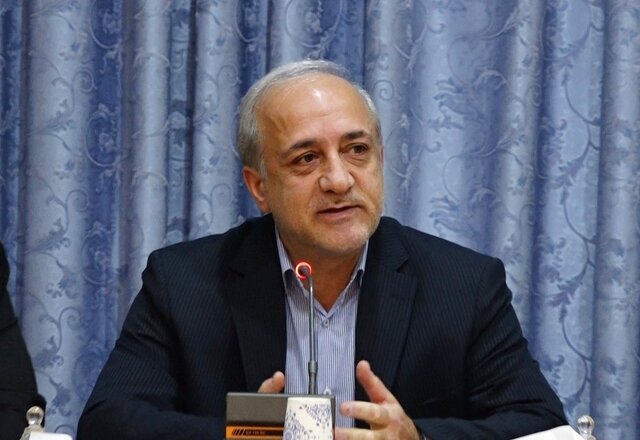 جهاد دانشگاهی می‌تواند در تربیت نیروی انسانی آچار به دست اقدام کند