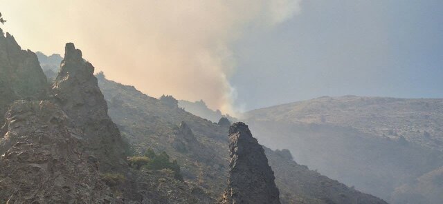 تصویری از حریق روز گذشته در جنگل ابر آتشسوزی جنگل ابر آسیبی به محدوده ثبت جهانی شده وارد نکرده است