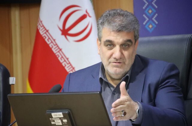 انتقاد تند استاندار سمنان از بانکها و ضربالاجل یک ماهه برای تعیینتکلیف تسهیلات انتقاد تند استاندار سمنان از بانکها و ضربالاجل یک ماهه برای تعیینتکلیف تسهیلات