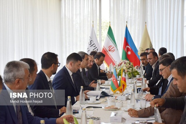 توافق ایران و جمهوری آذربایجان برای اتمام پروژه ریلی آستارا - آستارا تا پایان سال میلادی جاری