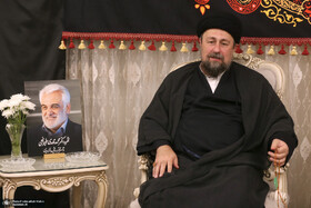 حضور یادگار امام در منزل شهید طهرانچی