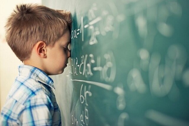 دلایل ضعف دانش‌آموزان ایرانی در درس ریاضی