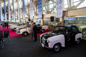 نمایشگاه تاکسیرانی در حاشیه مراسم رونمایی از تاکسی برخط شهرزاد