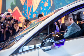 علیرضا زاکانی، شهردار تهران در مراسم رونمایی از تاکسی برخط شهرزاد