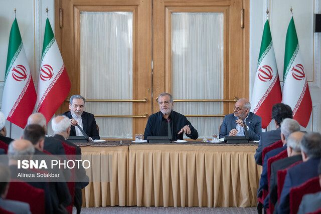 دست پُر پزشکیان برای ایرانیان مقیم امریکا