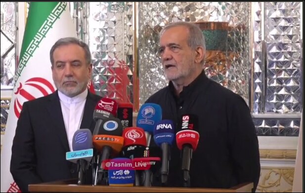 پزشکیان: دستگاه دیپلماسی در این ایام  ۲۴ ساعته پای کار بود/  مردم ما کارستان کردند