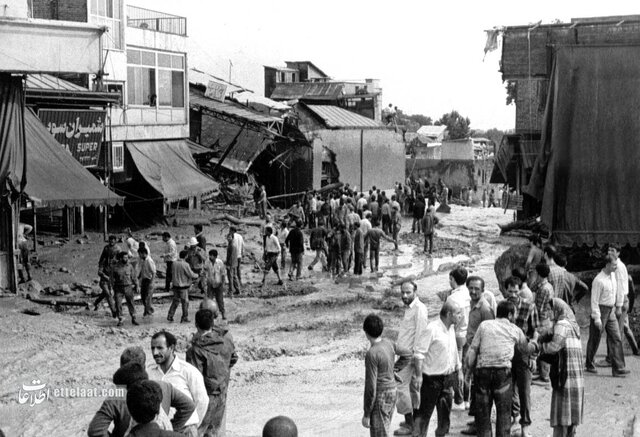 عکسهای منتشرنشده از بزرگترین سیل تاریخ تهران را ببینید!