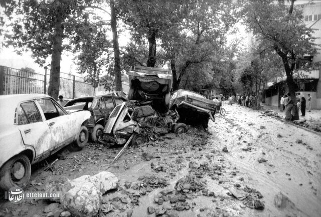 عکسهای منتشرنشده از بزرگترین سیل تاریخ تهران را ببینید!