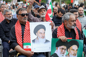 مراسم بزرگداشت روز ایثار و مقاومت اراک و چهلمین روز شهدای اقتدار