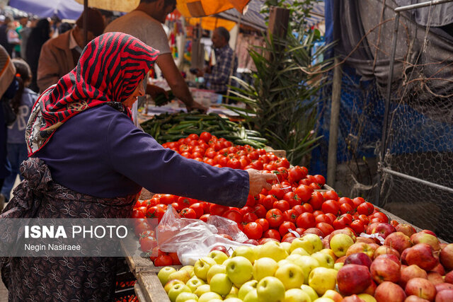 عکس تزئینی است لزوم ایجاد بازارچههای محصولات کشاورزی در قم