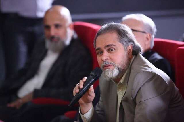 رائد فریدزاده: افسوس که کیارستمی در سرزمین خود غریب واقع شد