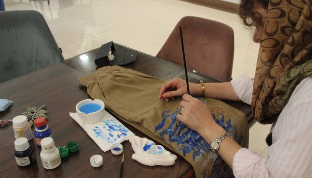 هنرمندان در برج آزادی «ایرانِ حسین» را روایت کردند + عکس