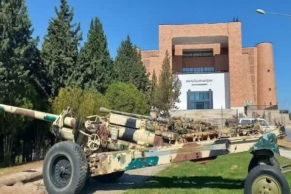 تاکید استاندار لرستان بر تکمیل و بهره‌برداری از باغ موزه دفاع مقدس