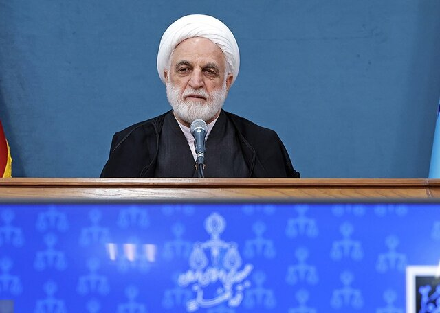 اعدام دو عنصر عملیاتی منافقین در ایران/صدور حکم پرونده قتل الهه حسین‌نژاد/حمله به دادگستری زاهدان/ بررسی توبه تتلو