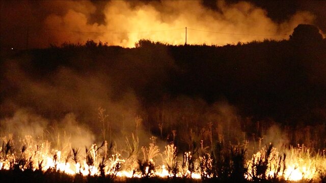 عکس آرشیوی است اروپا، همچنان درگیرِ حریقهای جنگلی